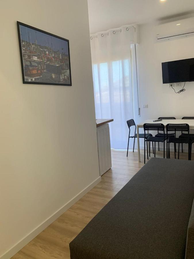 Casa Vacanze Caramagna Aci Castello Luaran gambar