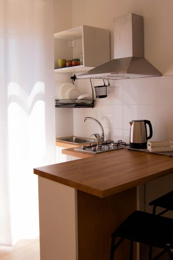Casa Vacanze Caramagna Aci Castello Luaran gambar