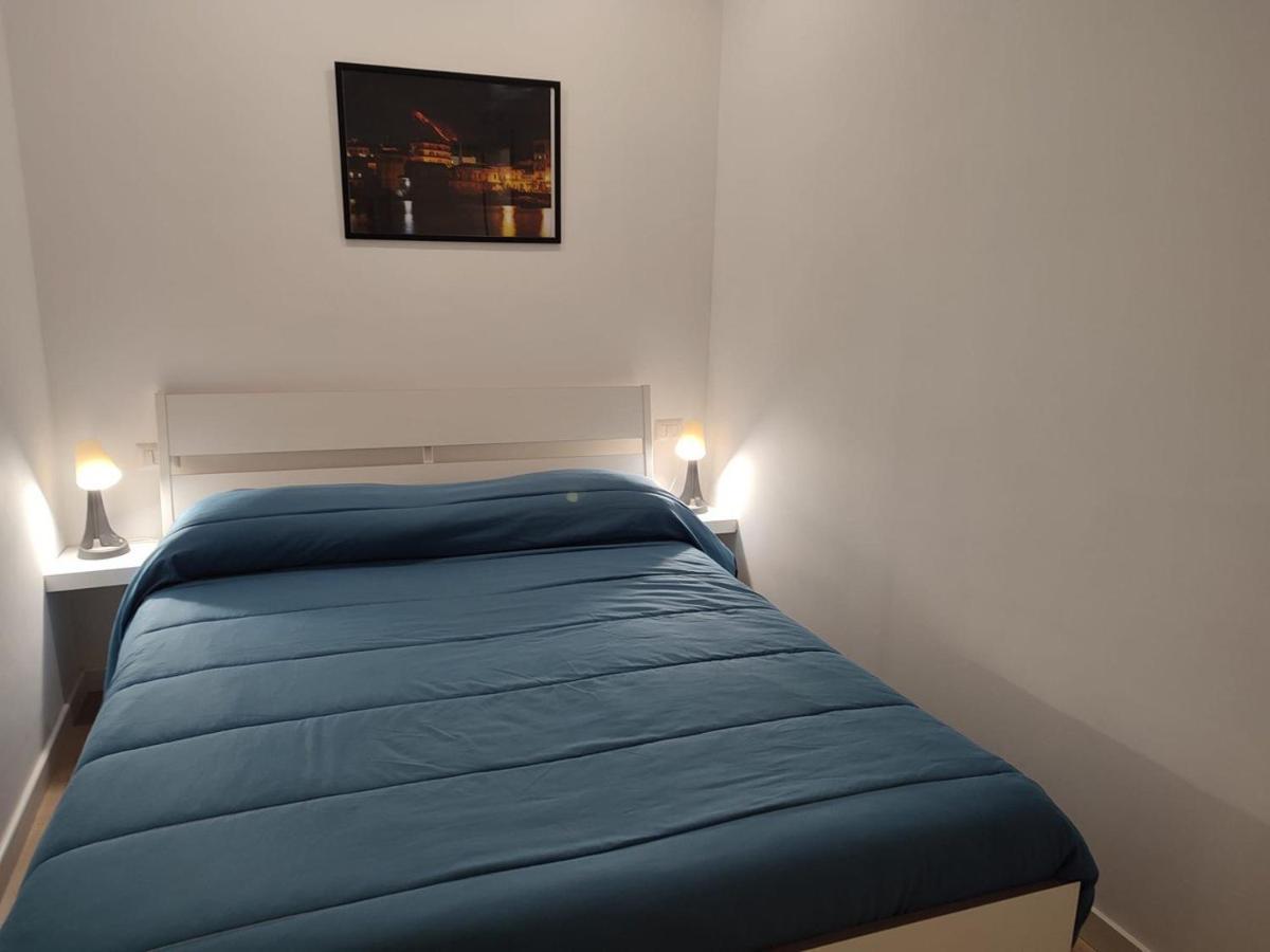 Casa Vacanze Caramagna Aci Castello Luaran gambar